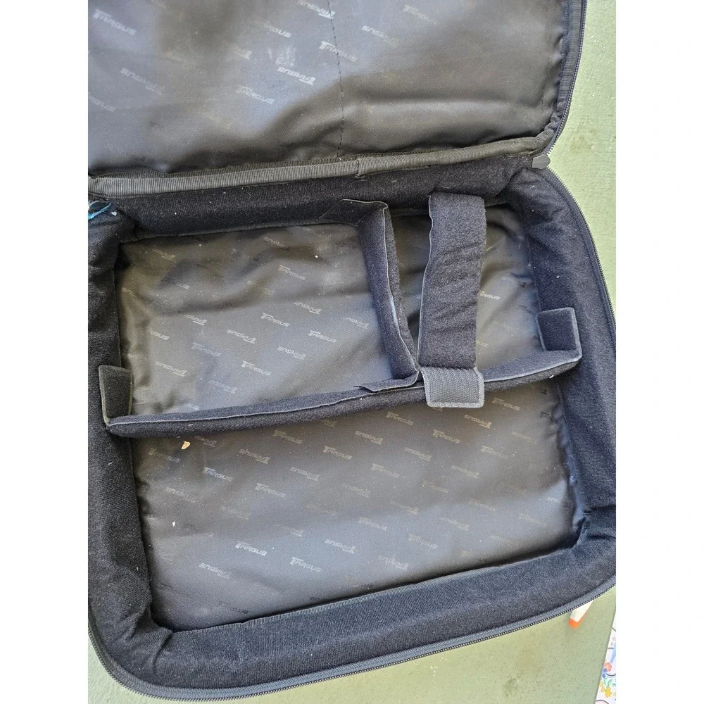 Targus Black Faux Leather Laptop Briefcase Messenger Bag Compartment 15in‎ E3